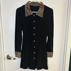 Vintage Black Button-Front Dress w/ Leopard Trim – Stretchy & Flatterin